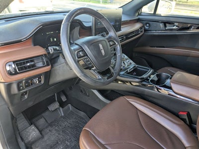 2023 Lincoln Nautilus Reserve