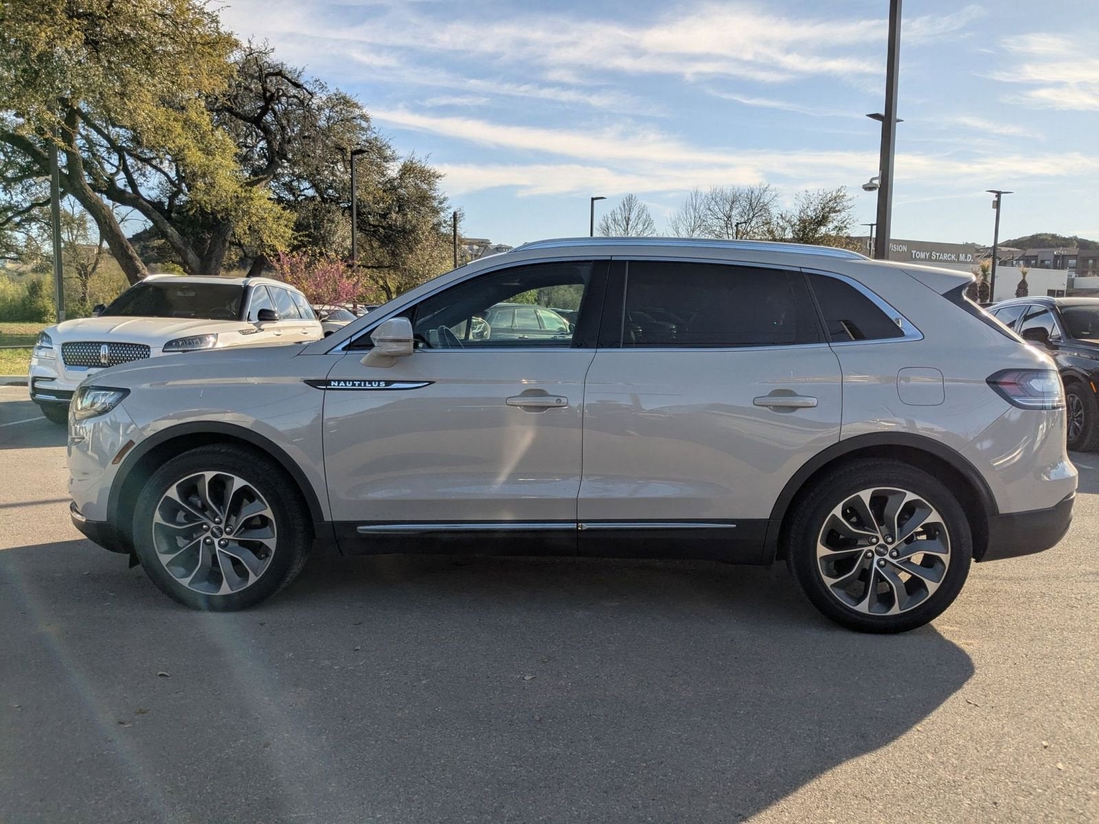 2023 Lincoln Nautilus Reserve