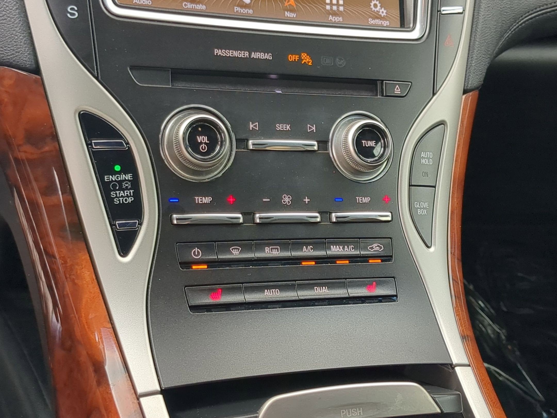 2019 Lincoln Nautilus Select