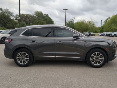 2019 Lincoln Nautilus Select
