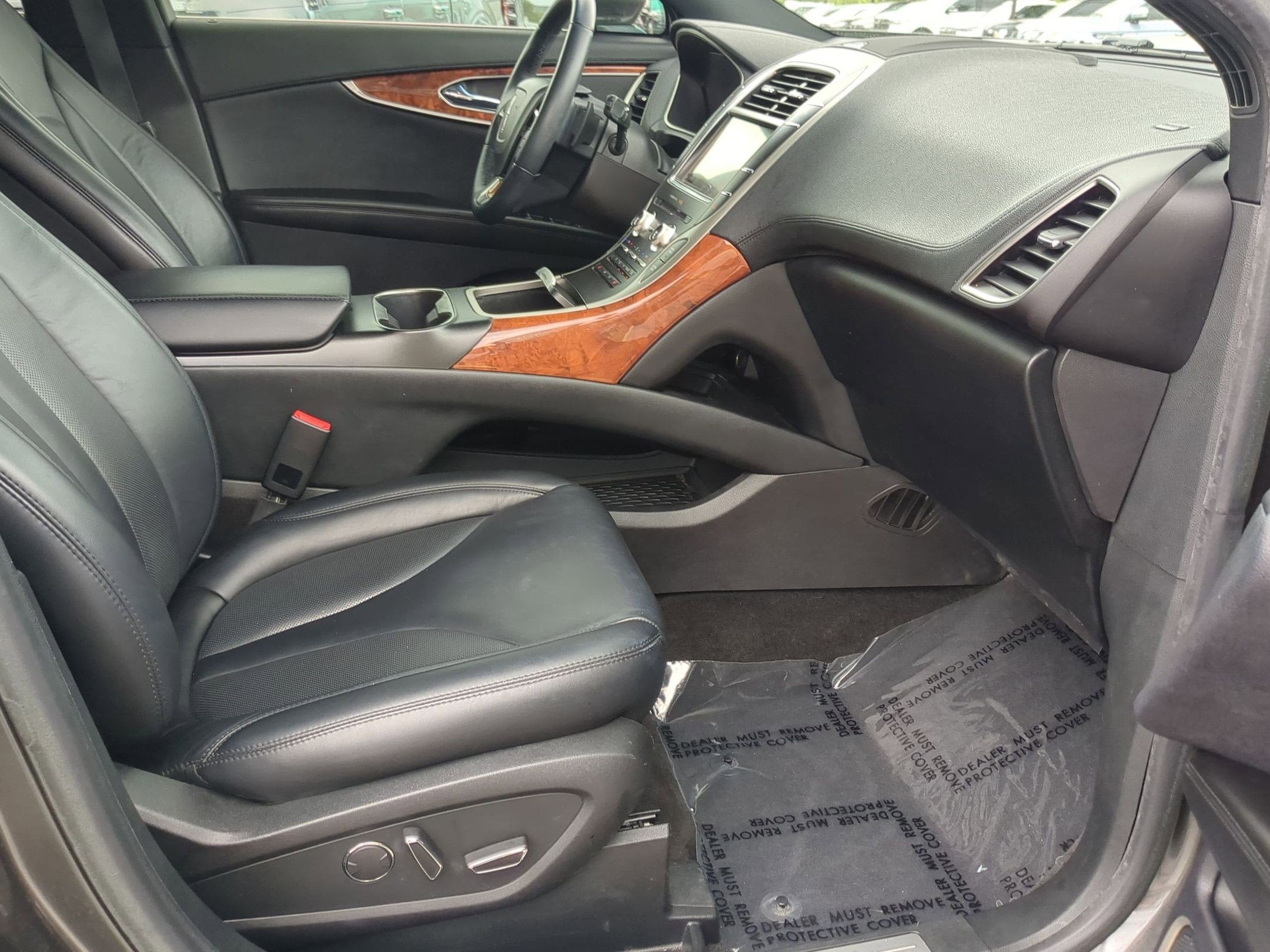 2019 Lincoln Nautilus Select