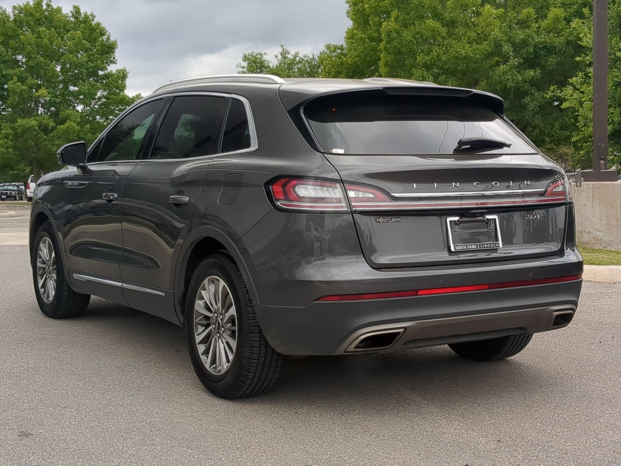 2019 Lincoln Nautilus Select