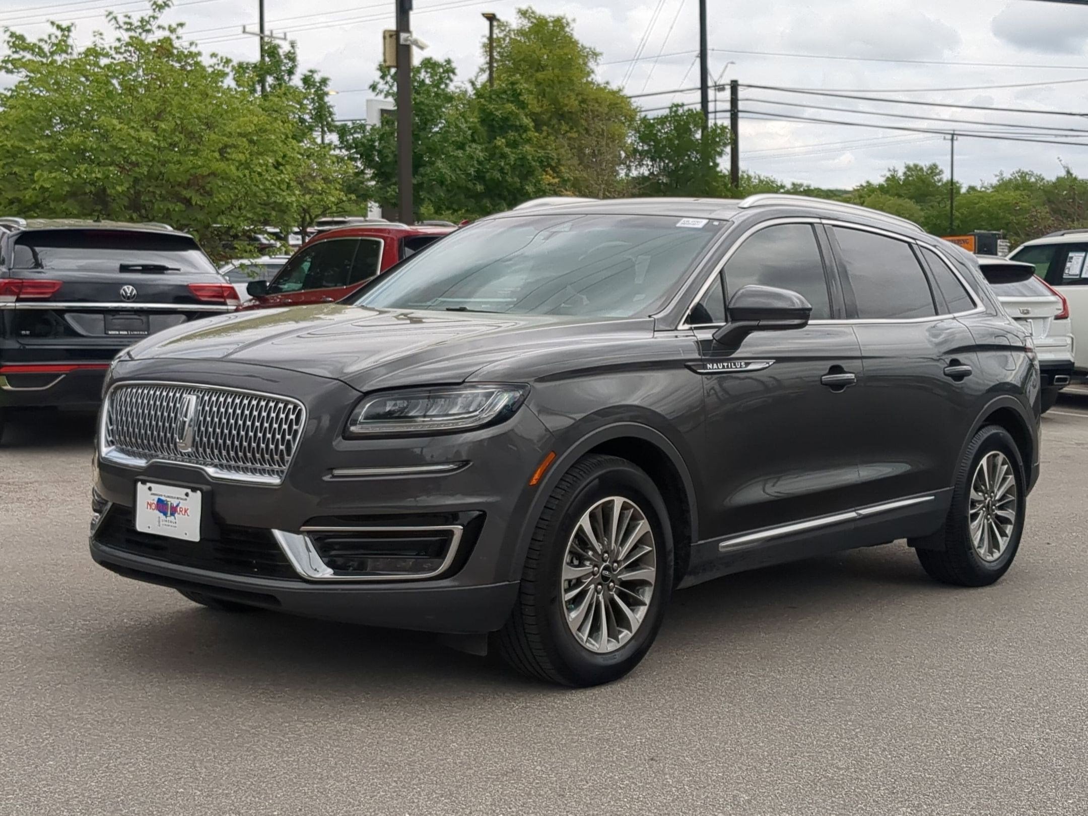 2019 Lincoln Nautilus Select