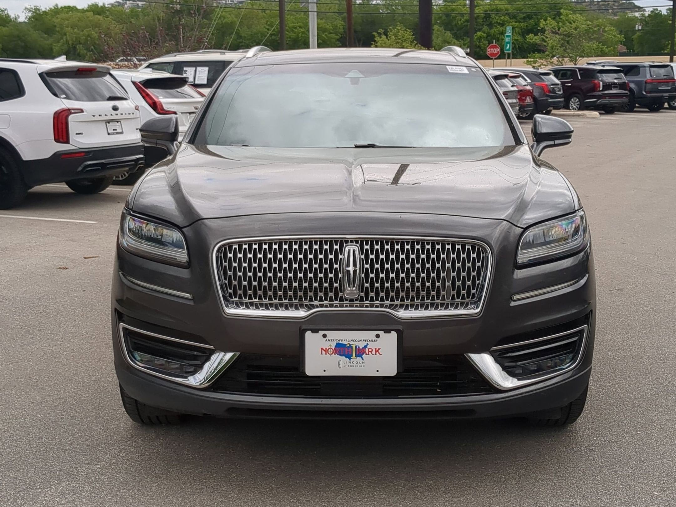 2019 Lincoln Nautilus Select