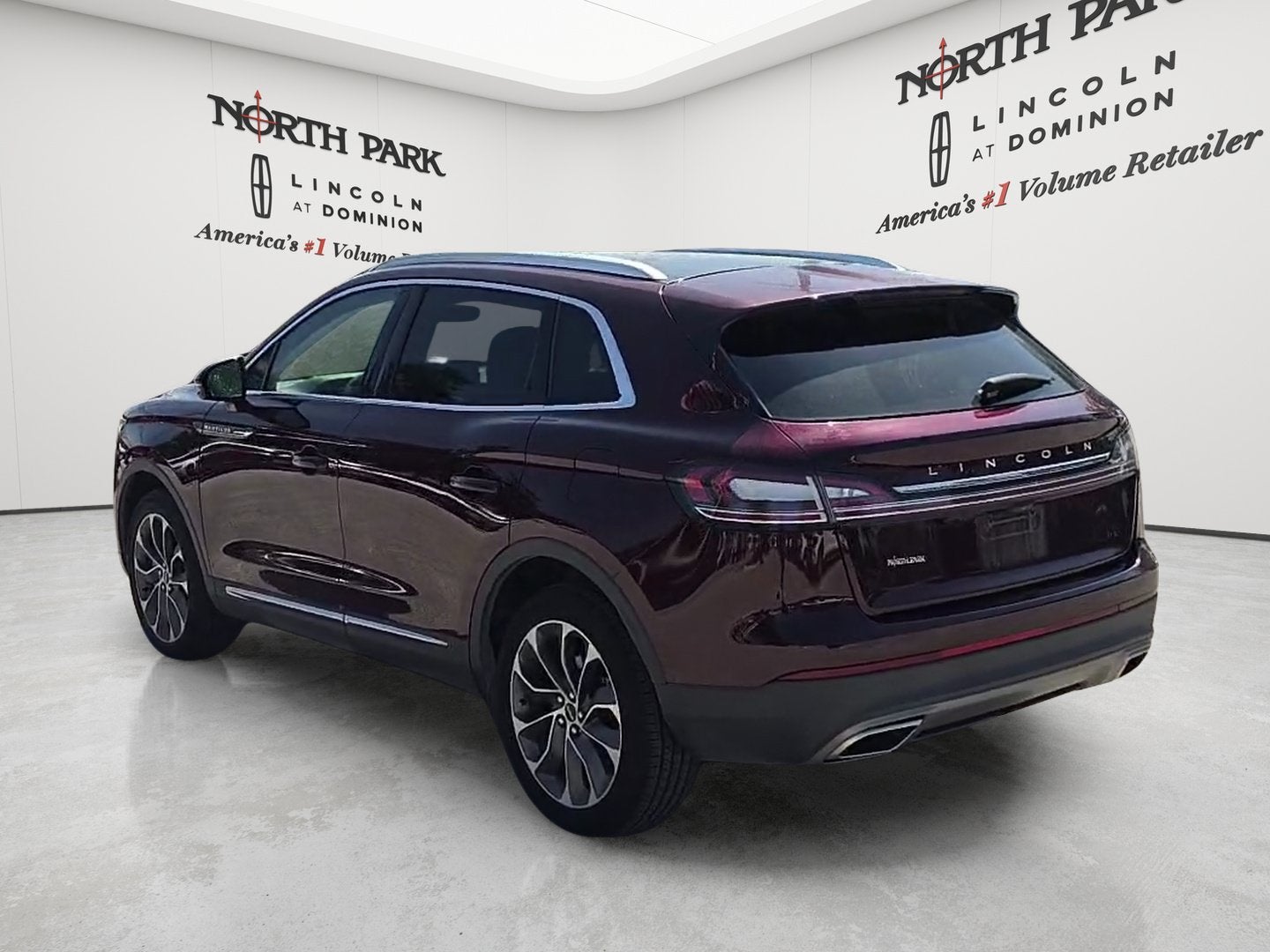 2022 Lincoln Nautilus Reserve