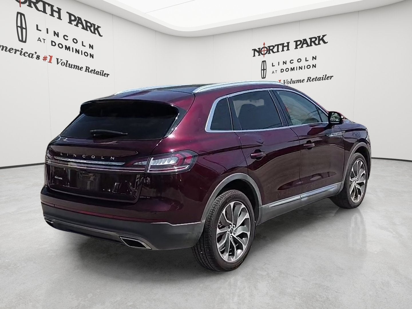 2022 Lincoln Nautilus Reserve