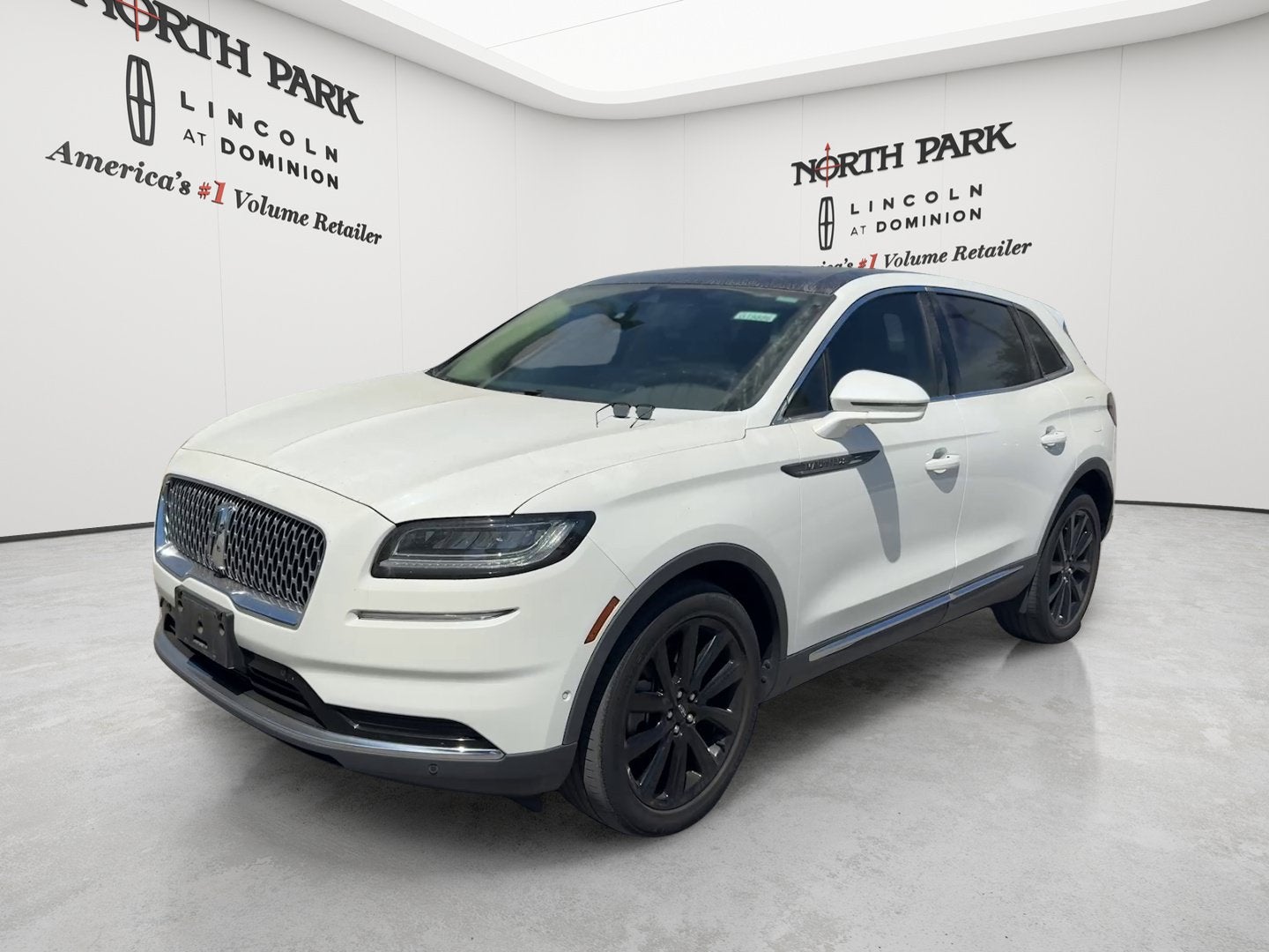 2021 Lincoln Nautilus Reserve