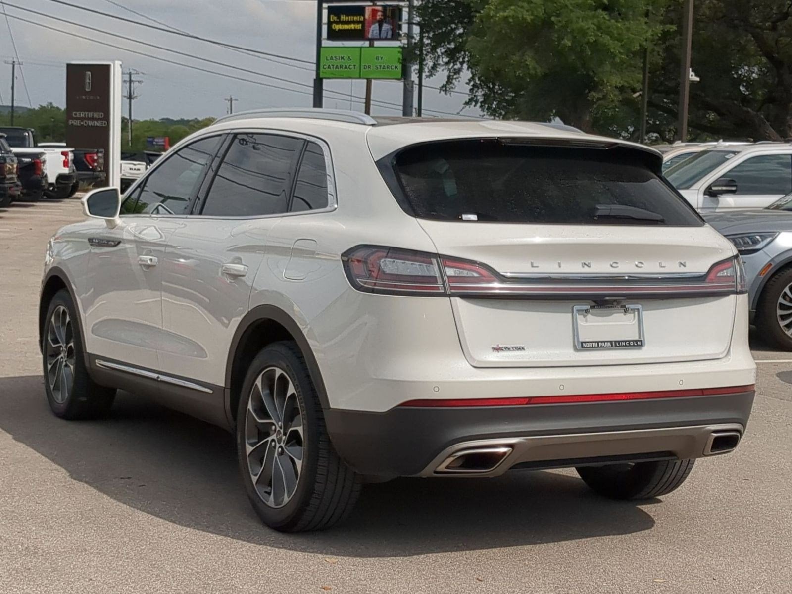 2022 Lincoln Nautilus Reserve