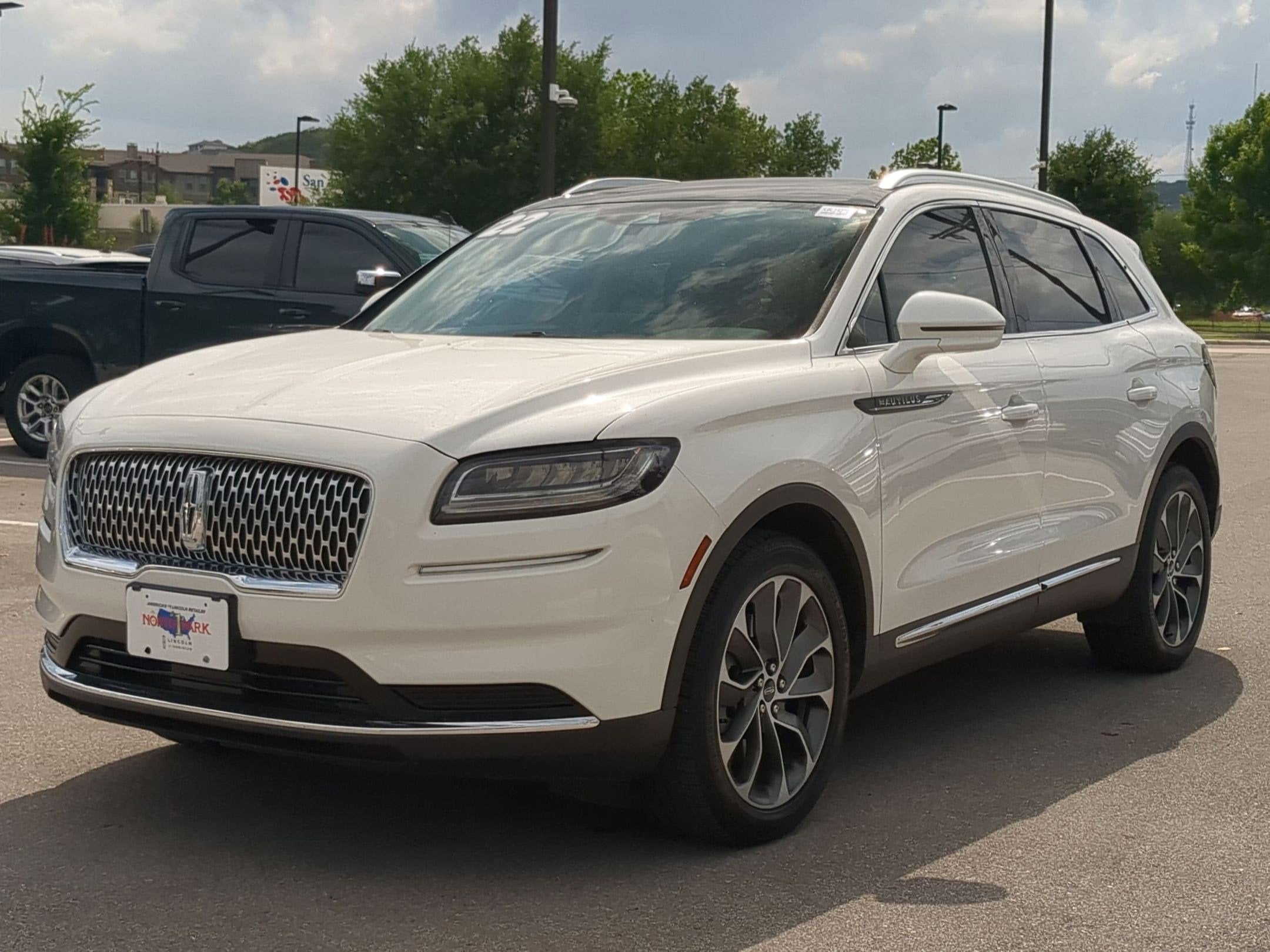 2022 Lincoln Nautilus Reserve