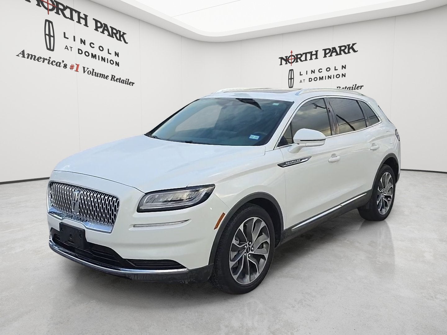 2023 Lincoln Nautilus Reserve