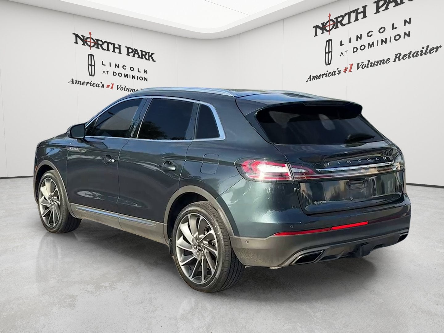 2023 Lincoln Nautilus Reserve