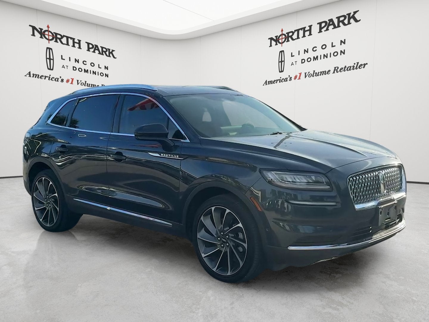2023 Lincoln Nautilus Reserve
