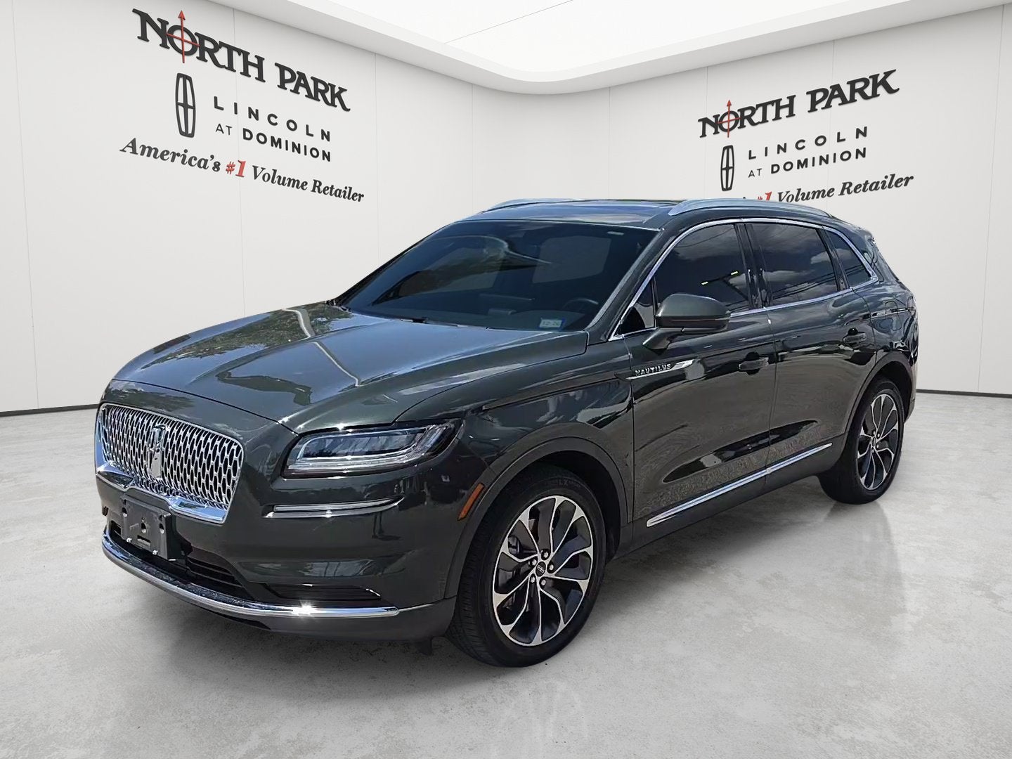 2023 Lincoln Nautilus Reserve