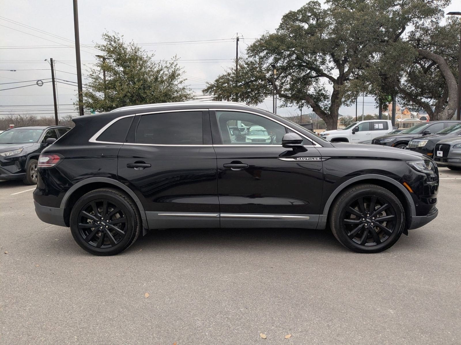 2021 Lincoln Nautilus Reserve