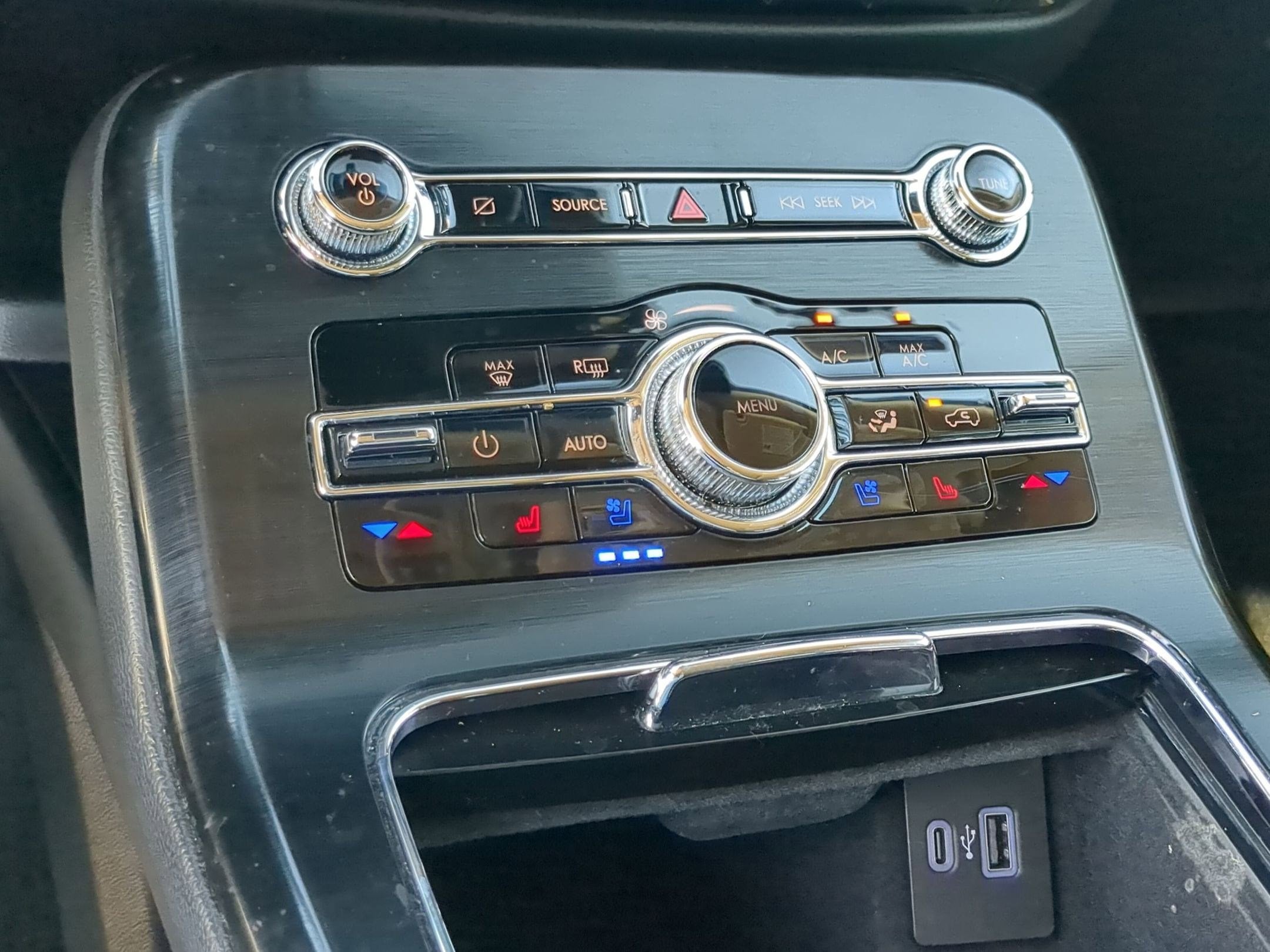 2021 Lincoln Nautilus Reserve