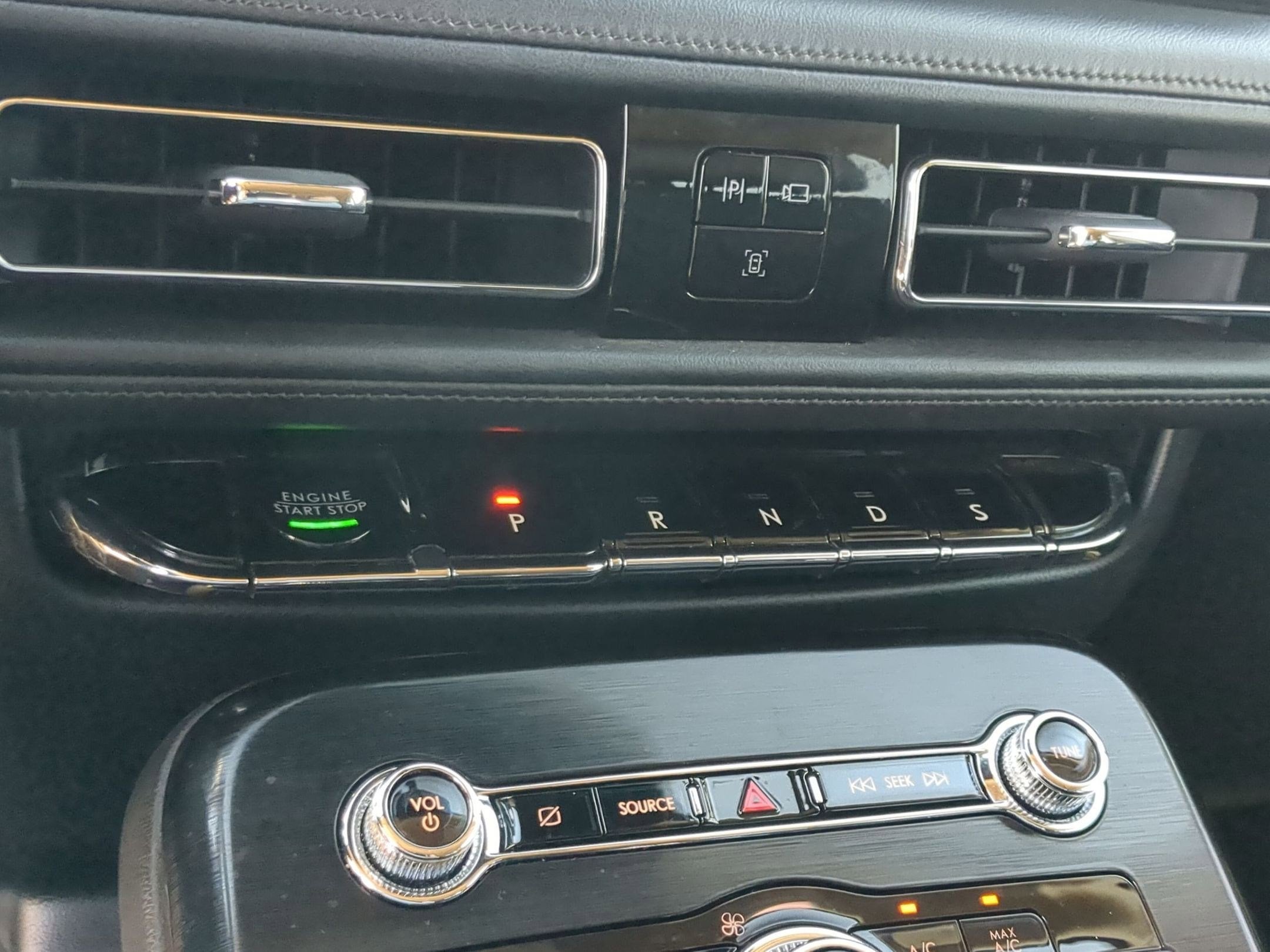 2021 Lincoln Nautilus Reserve