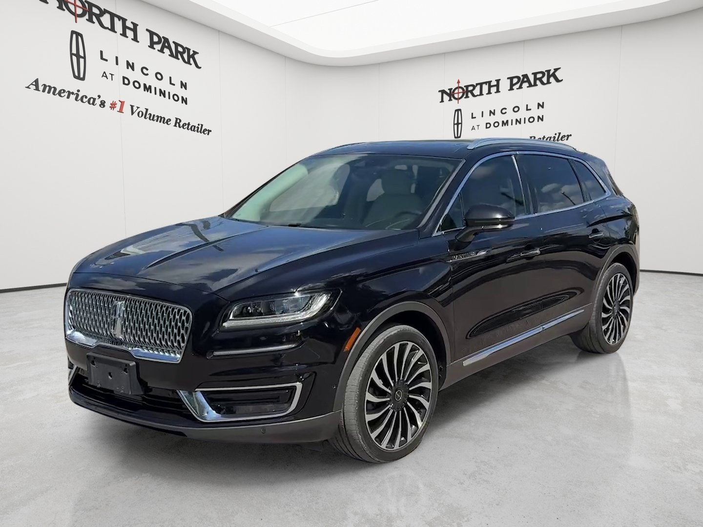 2020 Lincoln Nautilus Black Label