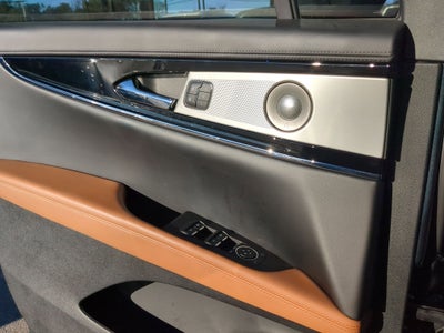 2023 Lincoln Nautilus Black Label