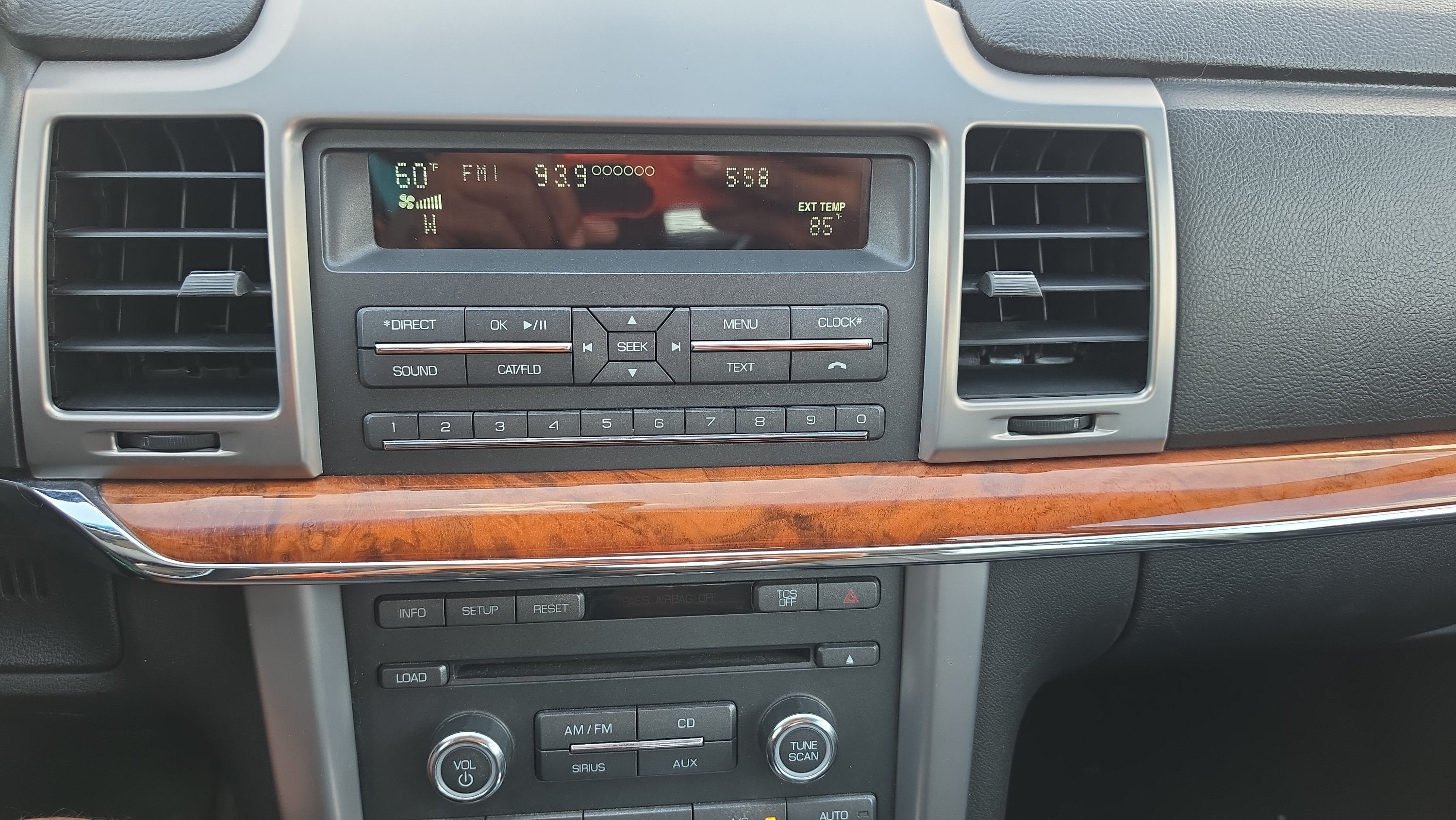 2012 Lincoln MKZ Base