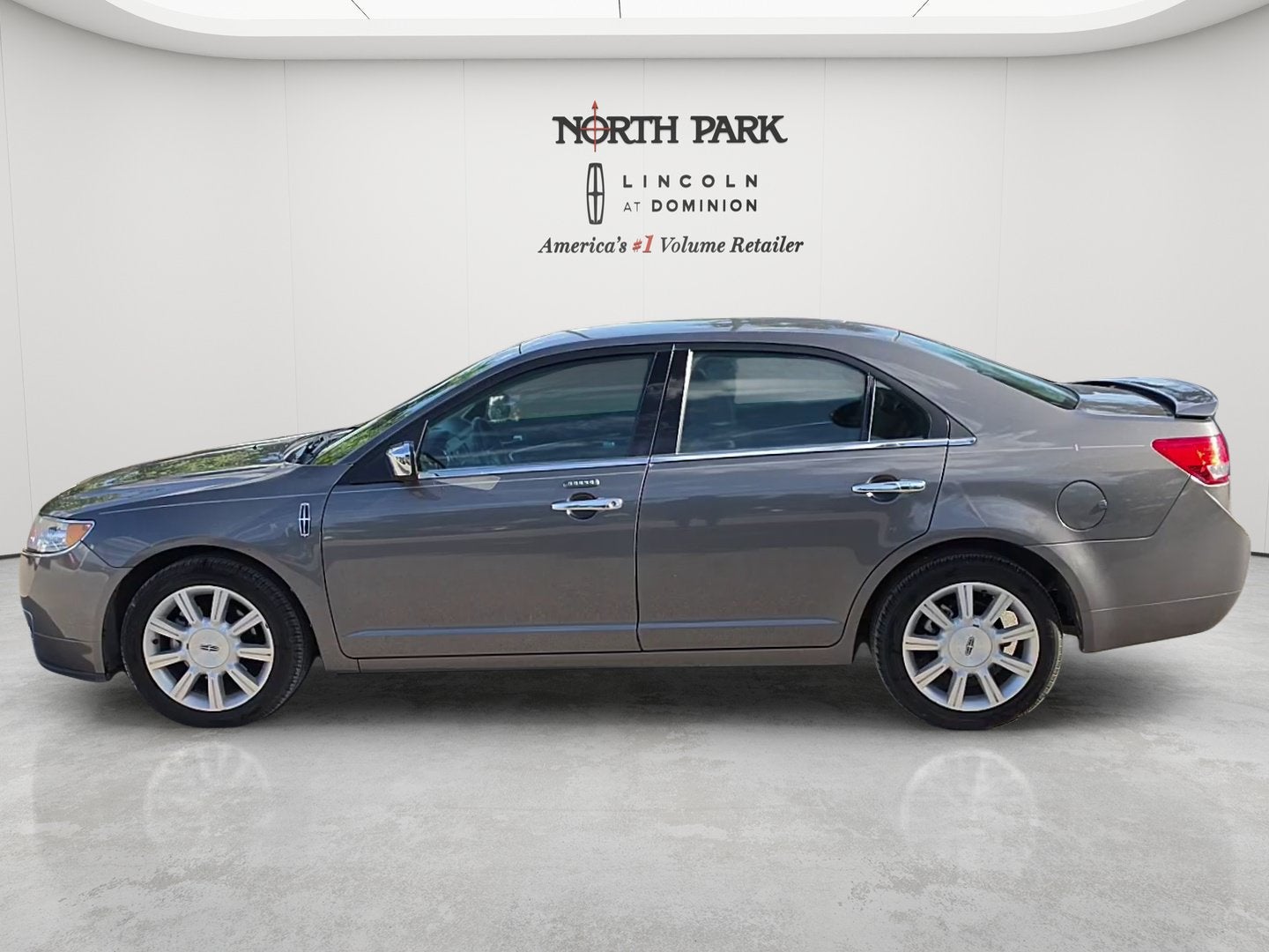 2012 Lincoln MKZ Base