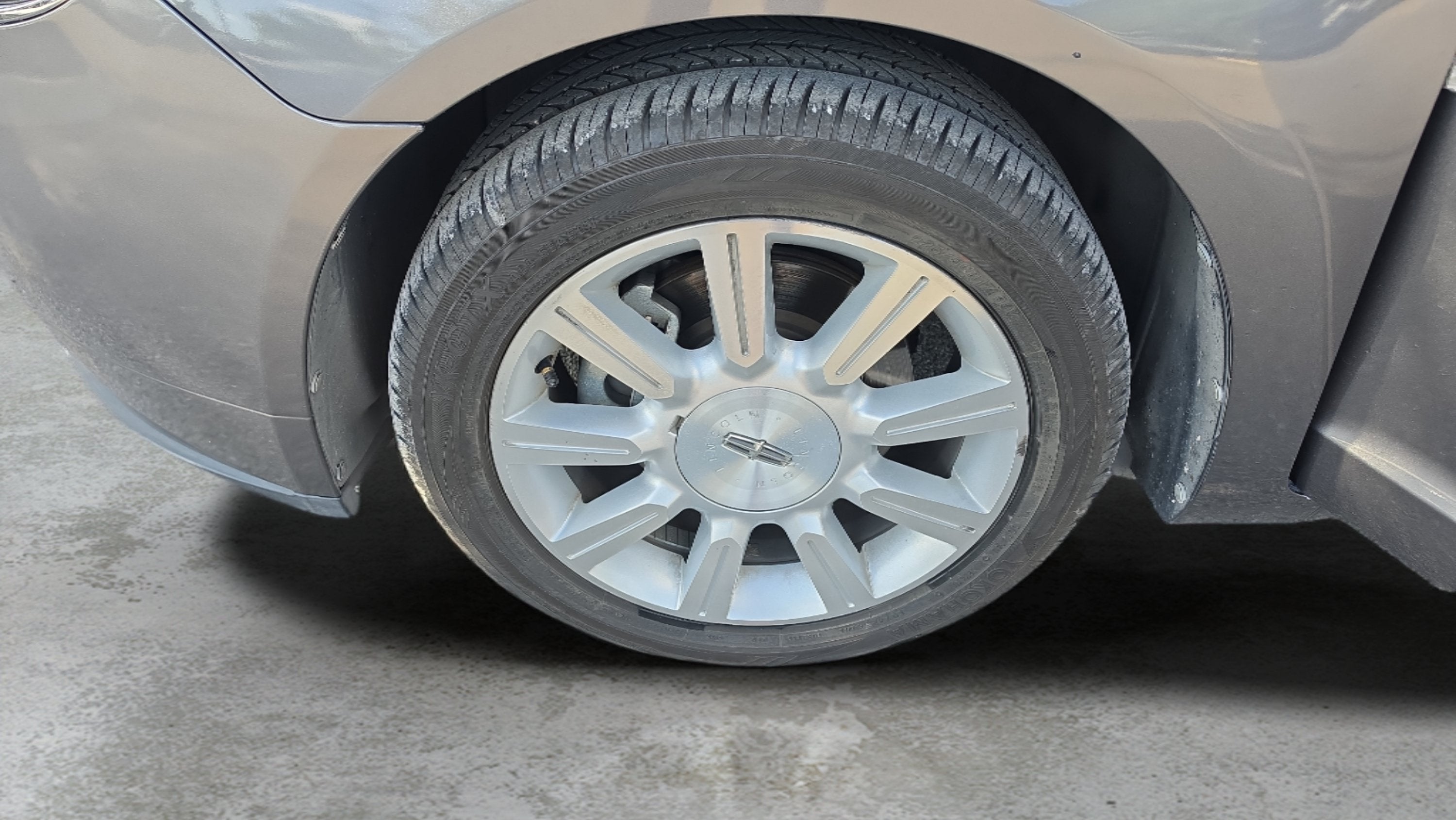 2012 Lincoln MKZ Base