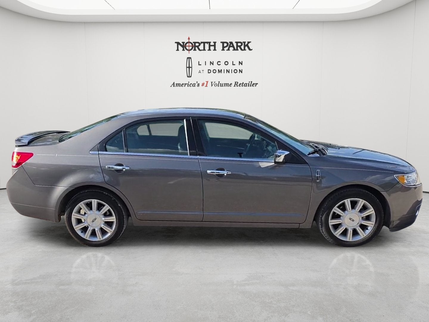 2012 Lincoln MKZ Base