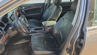 2012 Lincoln MKZ Base