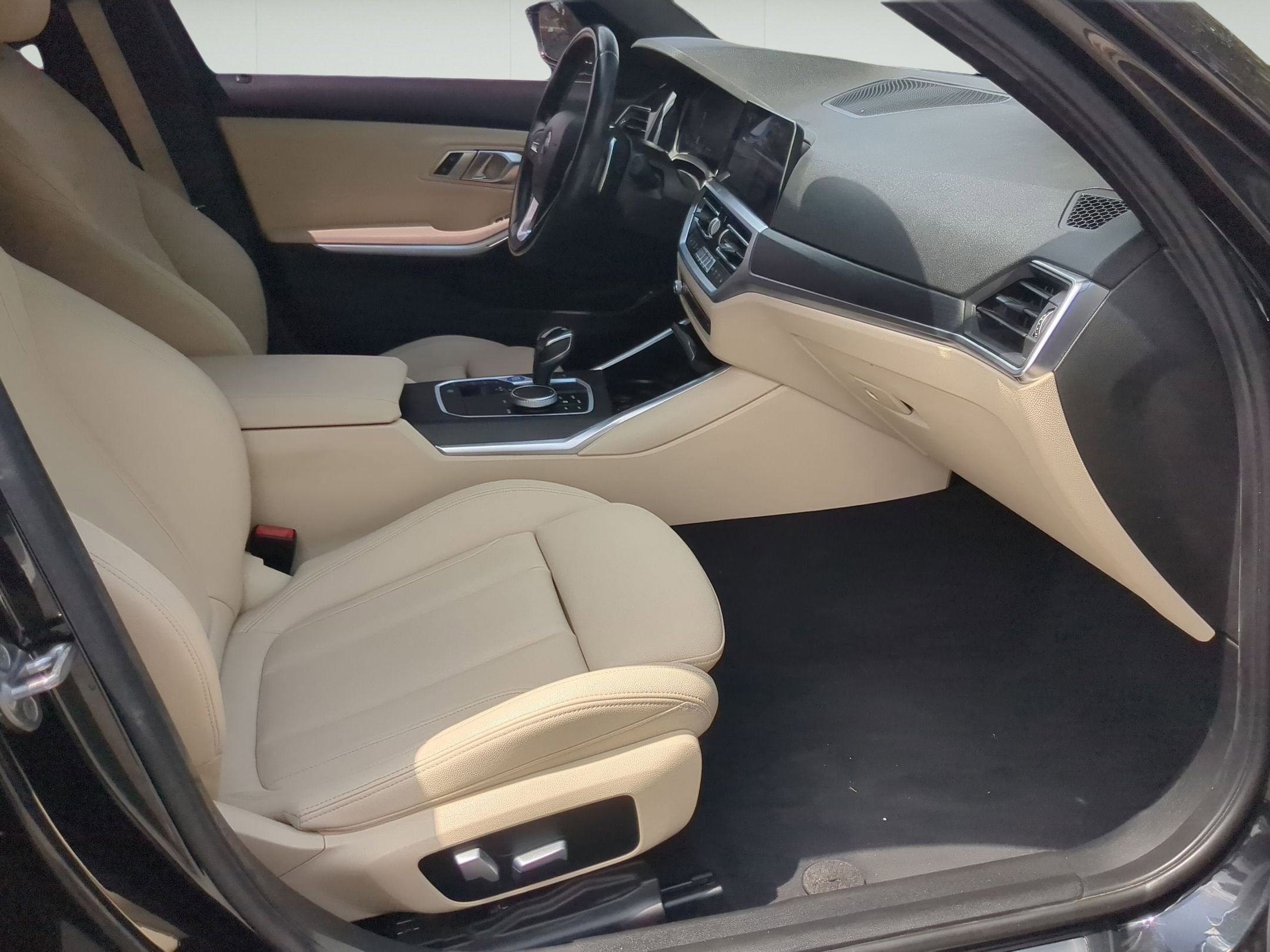 2021 BMW 3 Series 330i