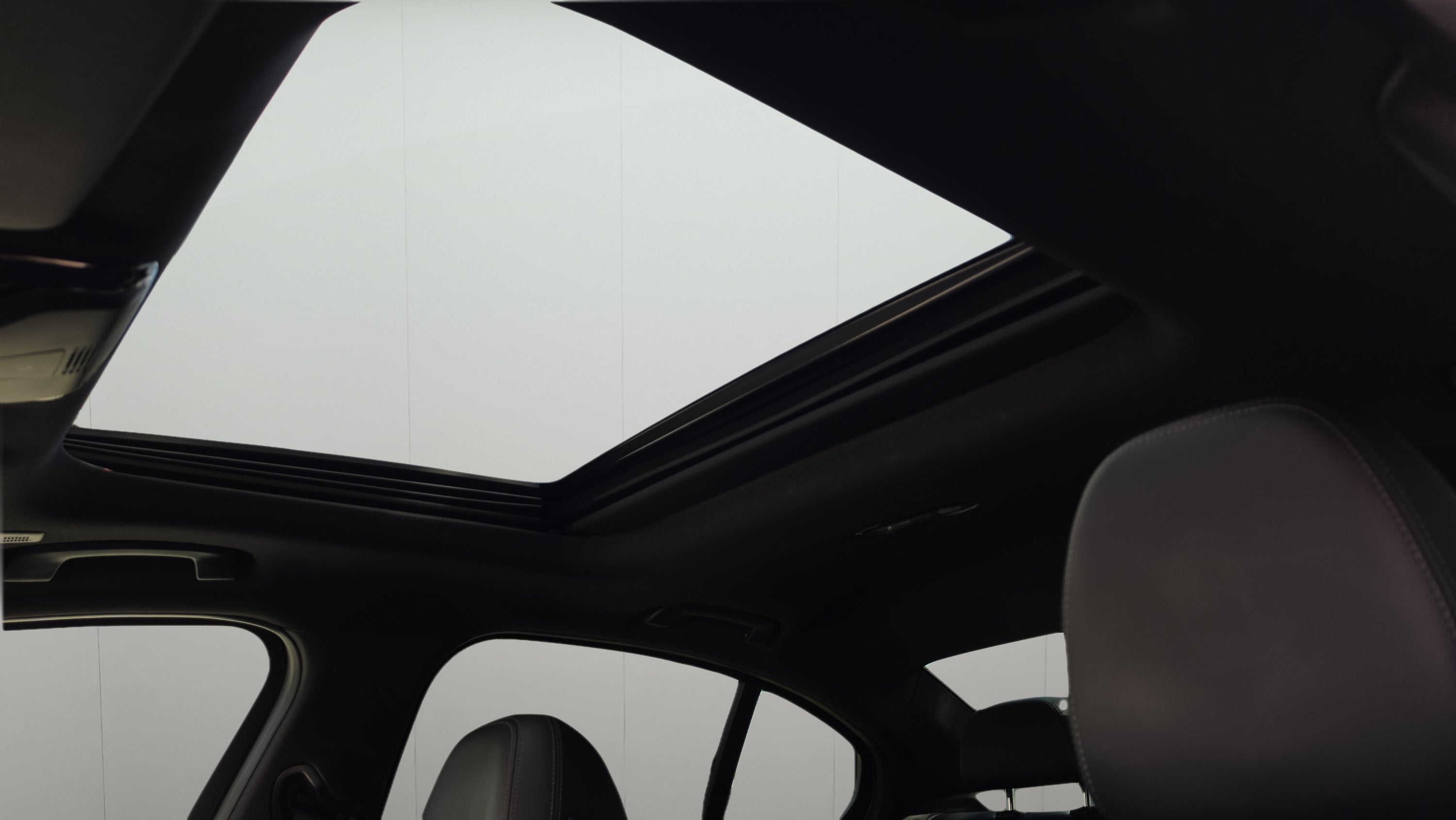 2024 BMW 3 Series 330i