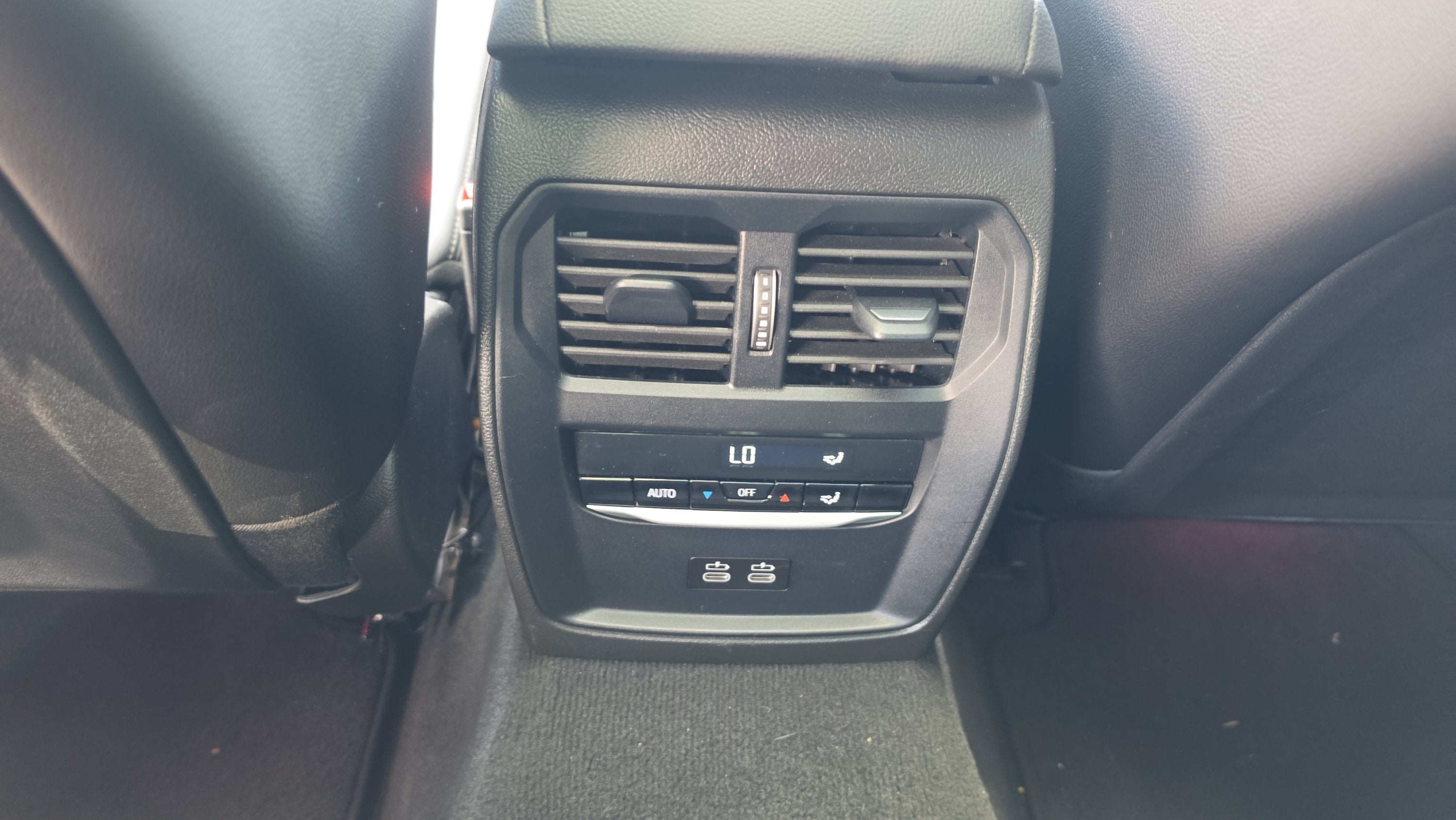 2024 BMW 3 Series 330i