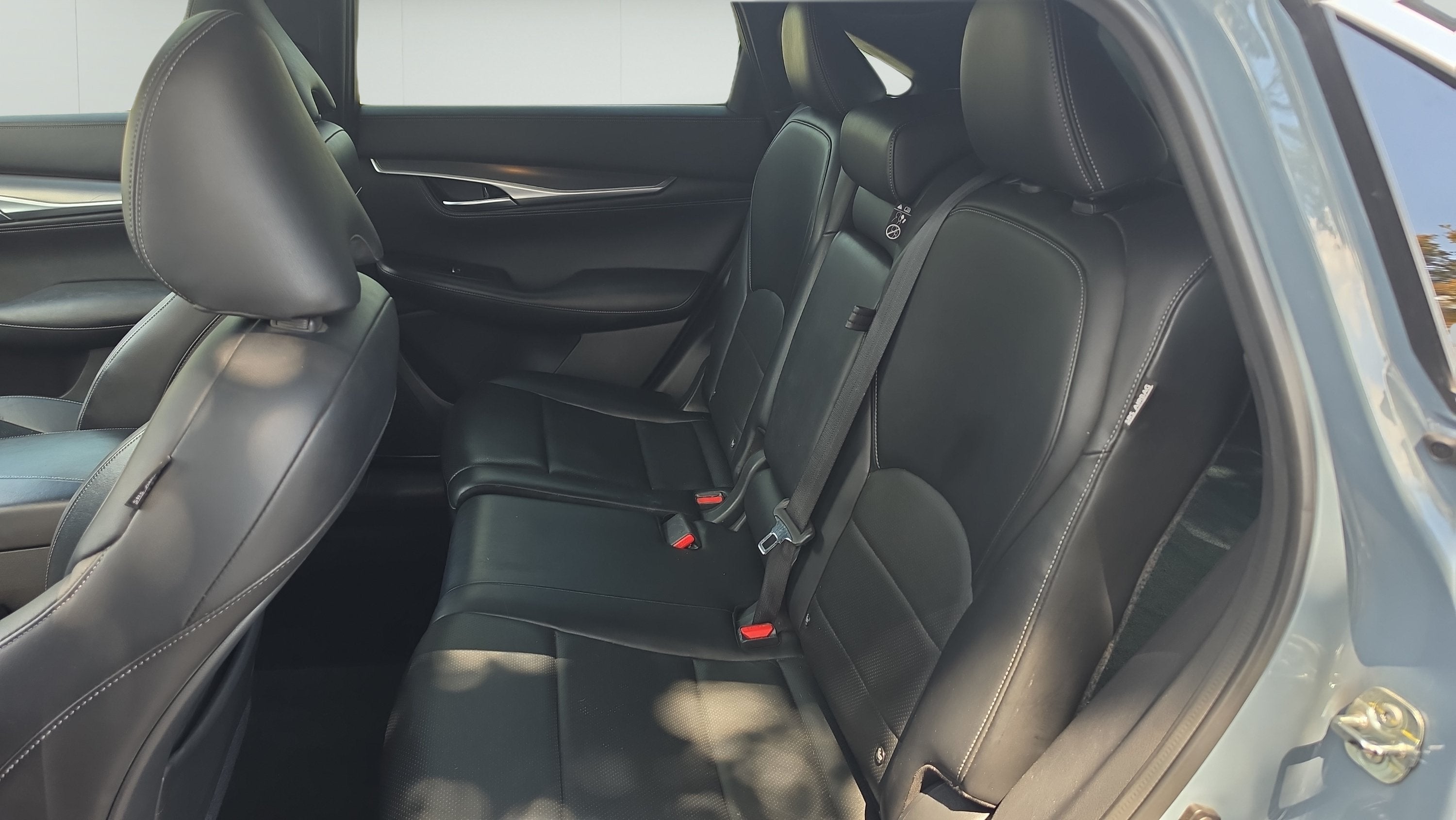 2023 INFINITI QX55 LUXE