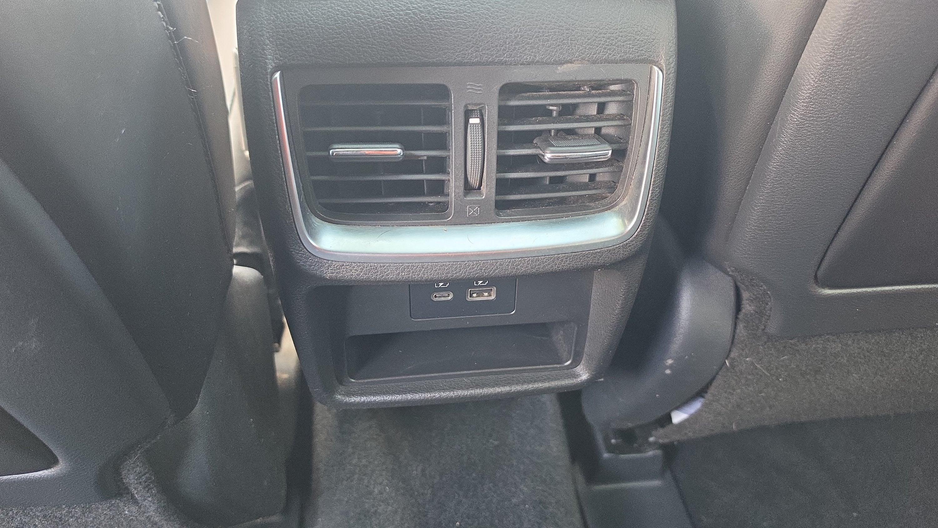 2023 INFINITI QX55 LUXE