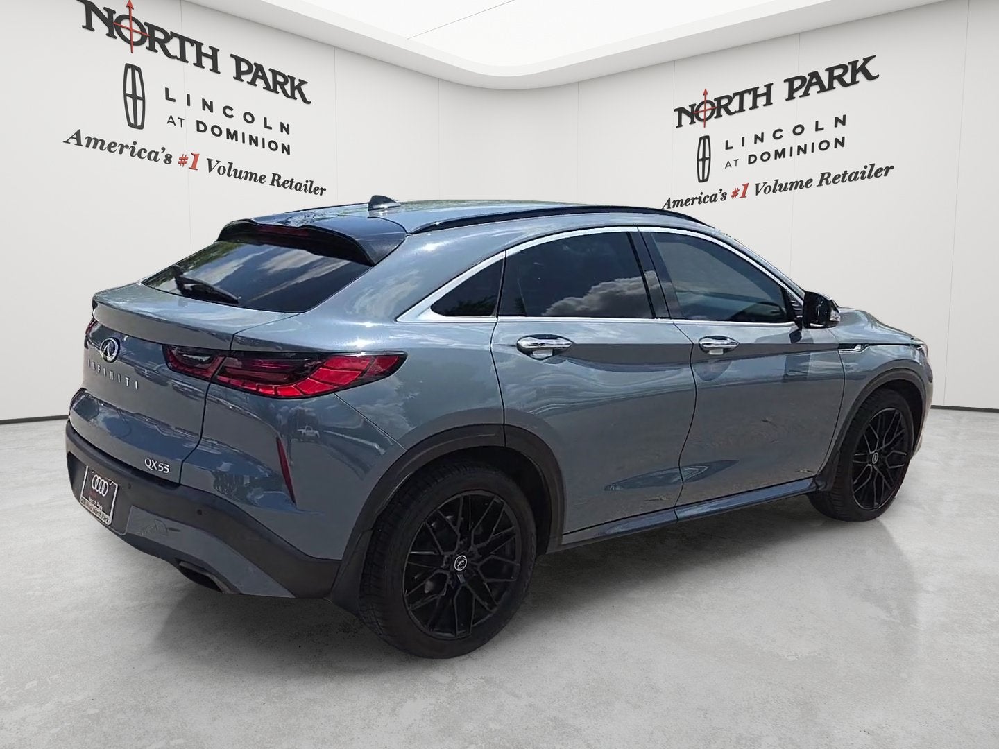 2023 INFINITI QX55 LUXE