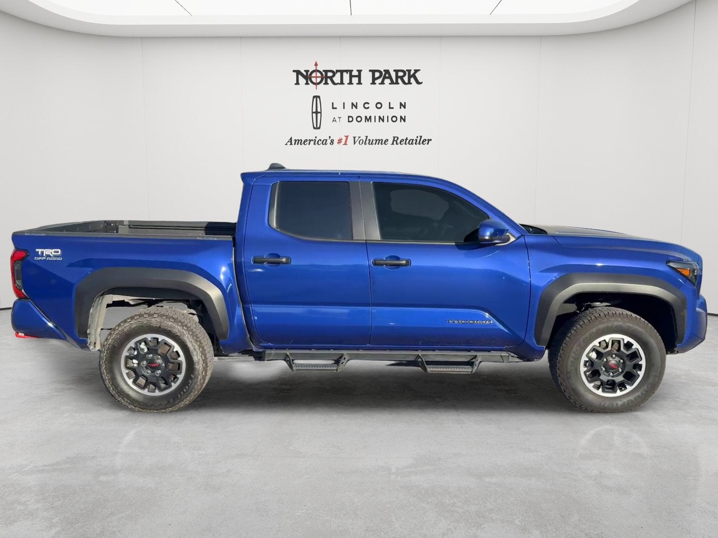 2025 Toyota Tacoma 4WD TRD Off-Road