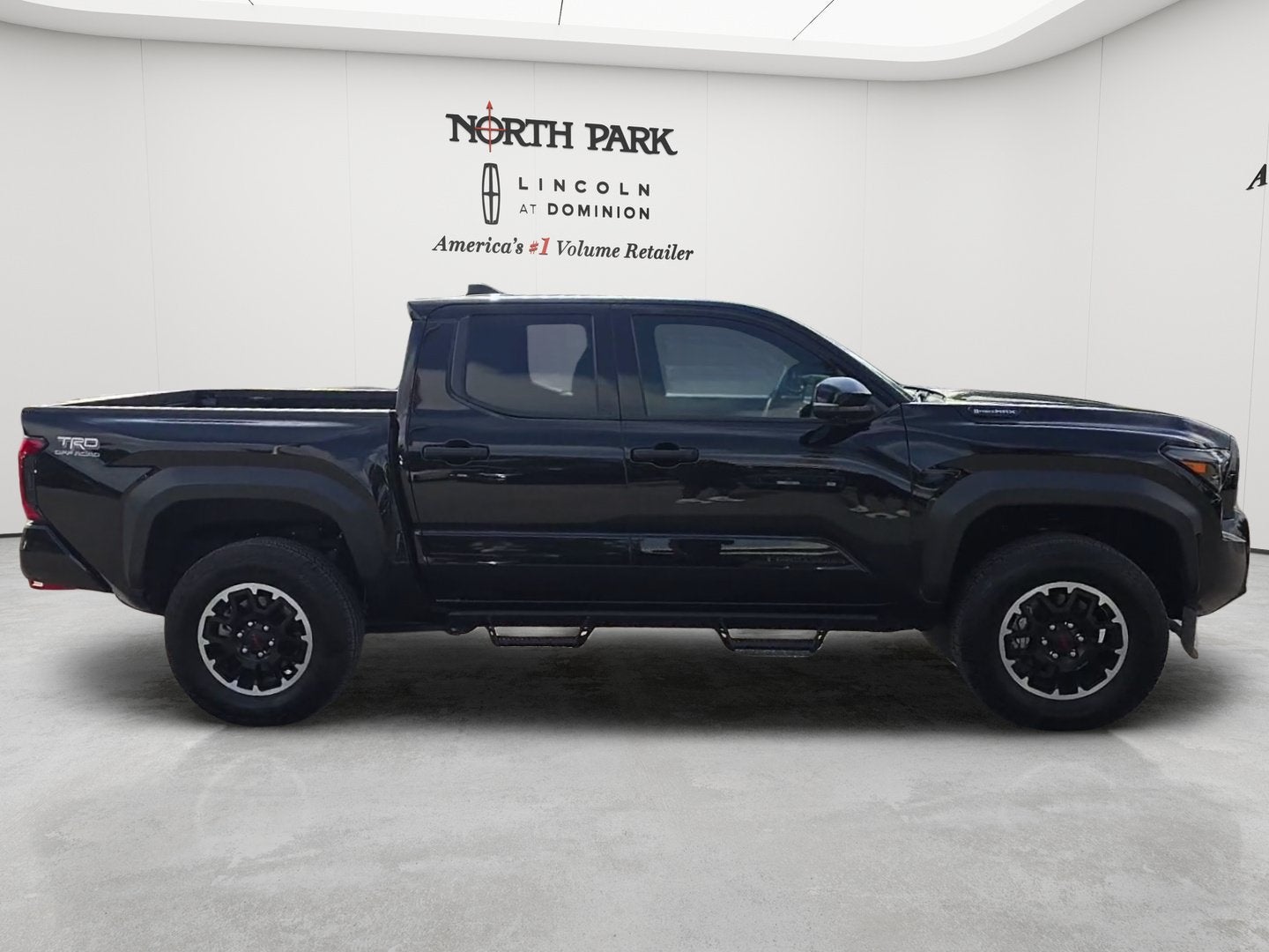 2025 Toyota Tacoma 4WD TRD Off Road
