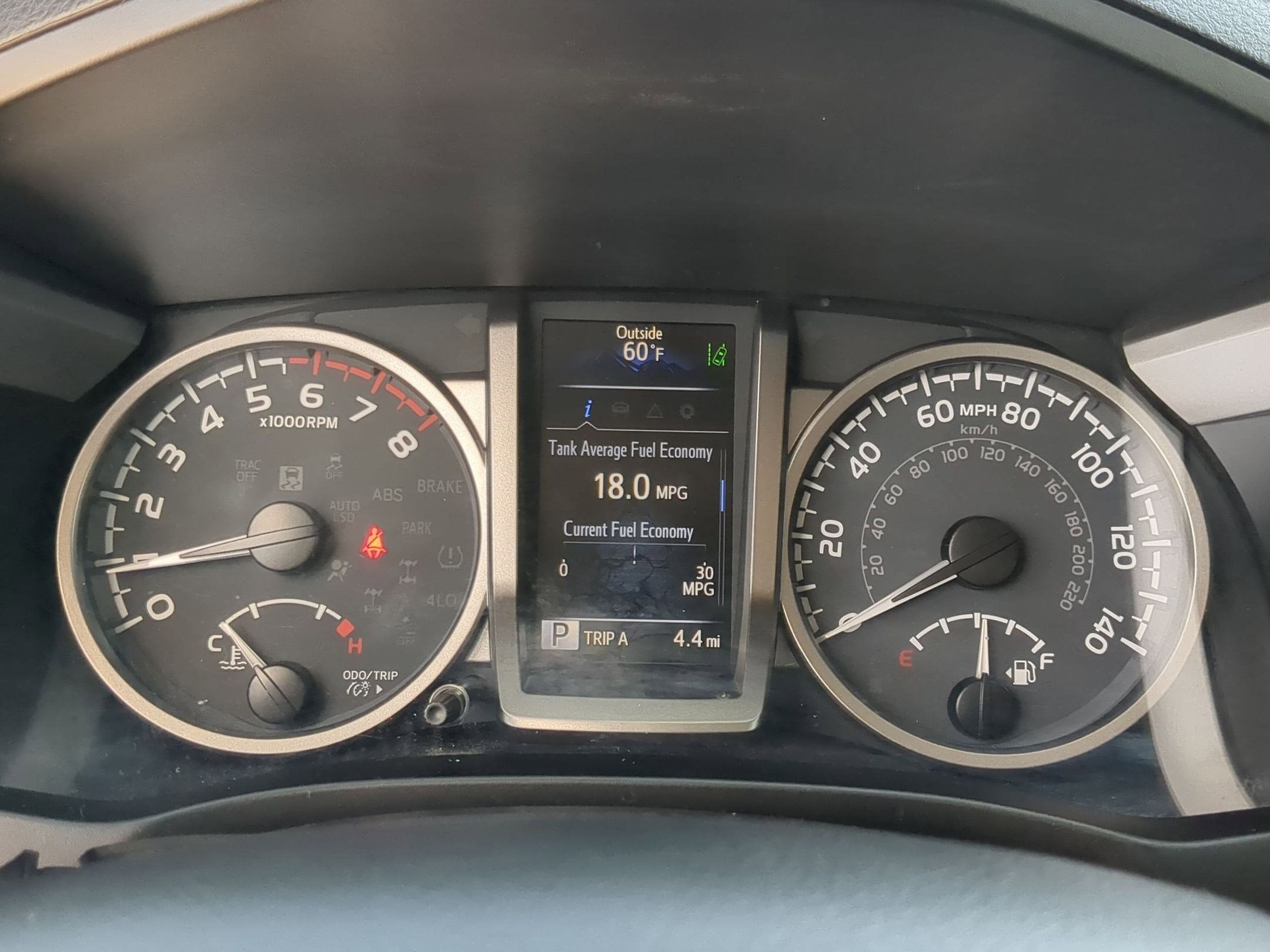 2022 Toyota Tacoma 2WD SR5