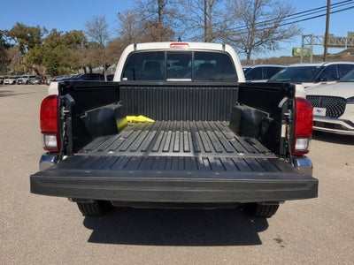 2022 Toyota Tacoma 2WD SR5