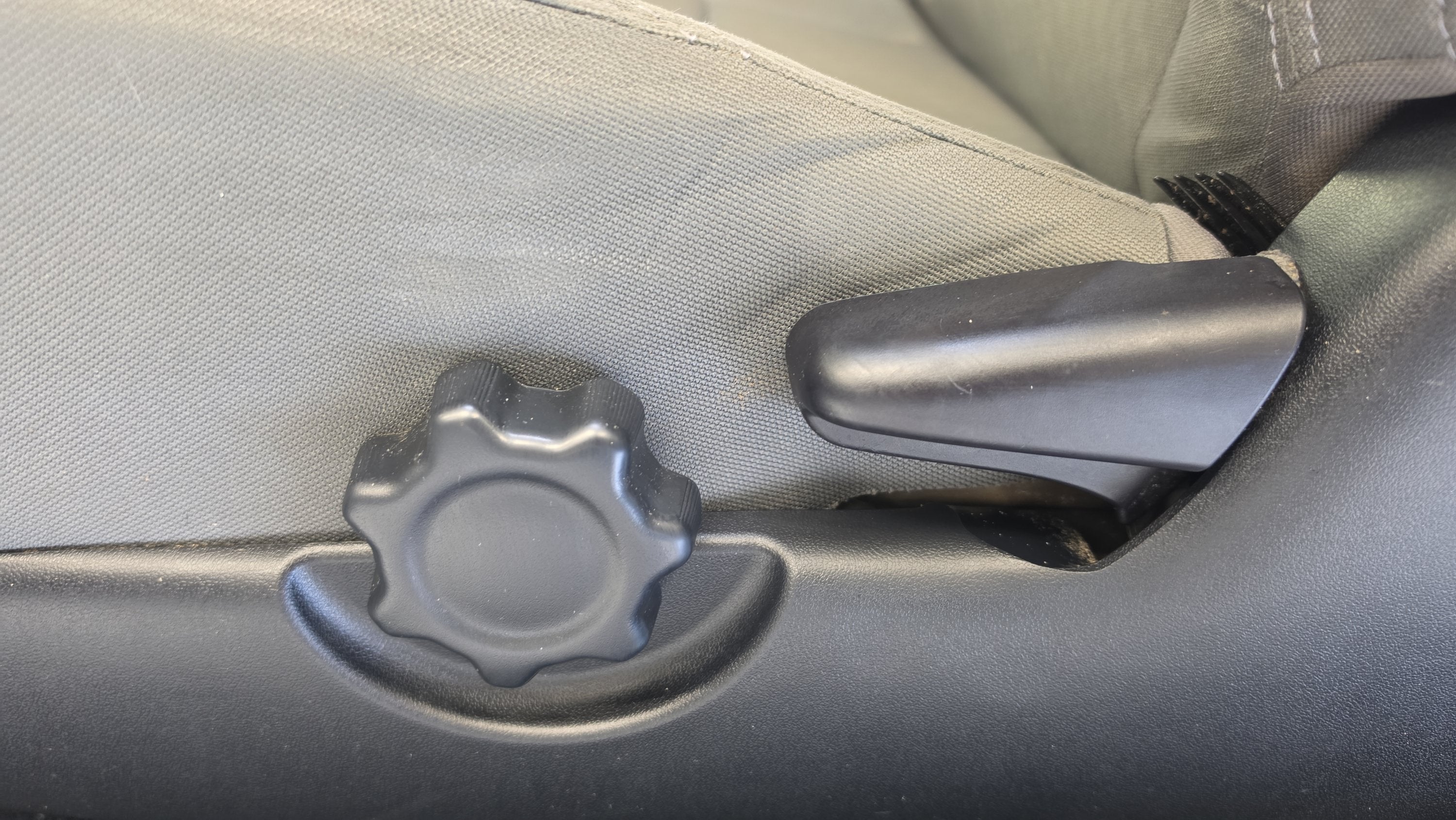 2022 Toyota Tacoma 2WD SR