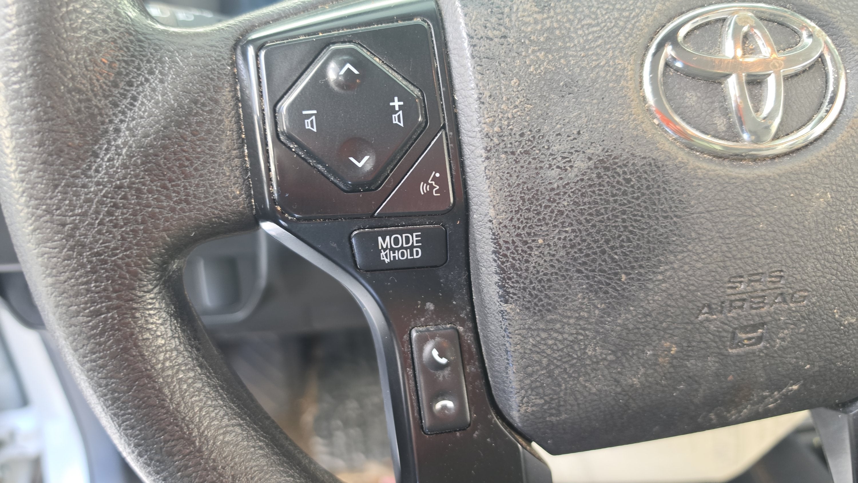 2022 Toyota Tacoma 2WD SR