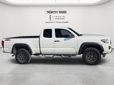 2022 Toyota Tacoma 2WD SR
