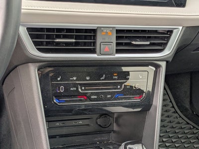 2025 Volkswagen Taos SE