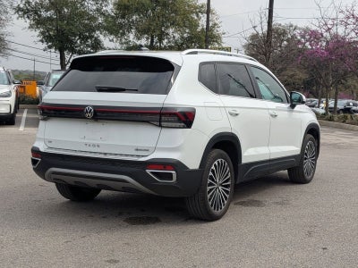 2025 Volkswagen Taos SE