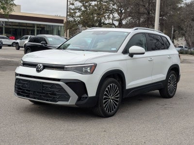 2025 Volkswagen Taos SE