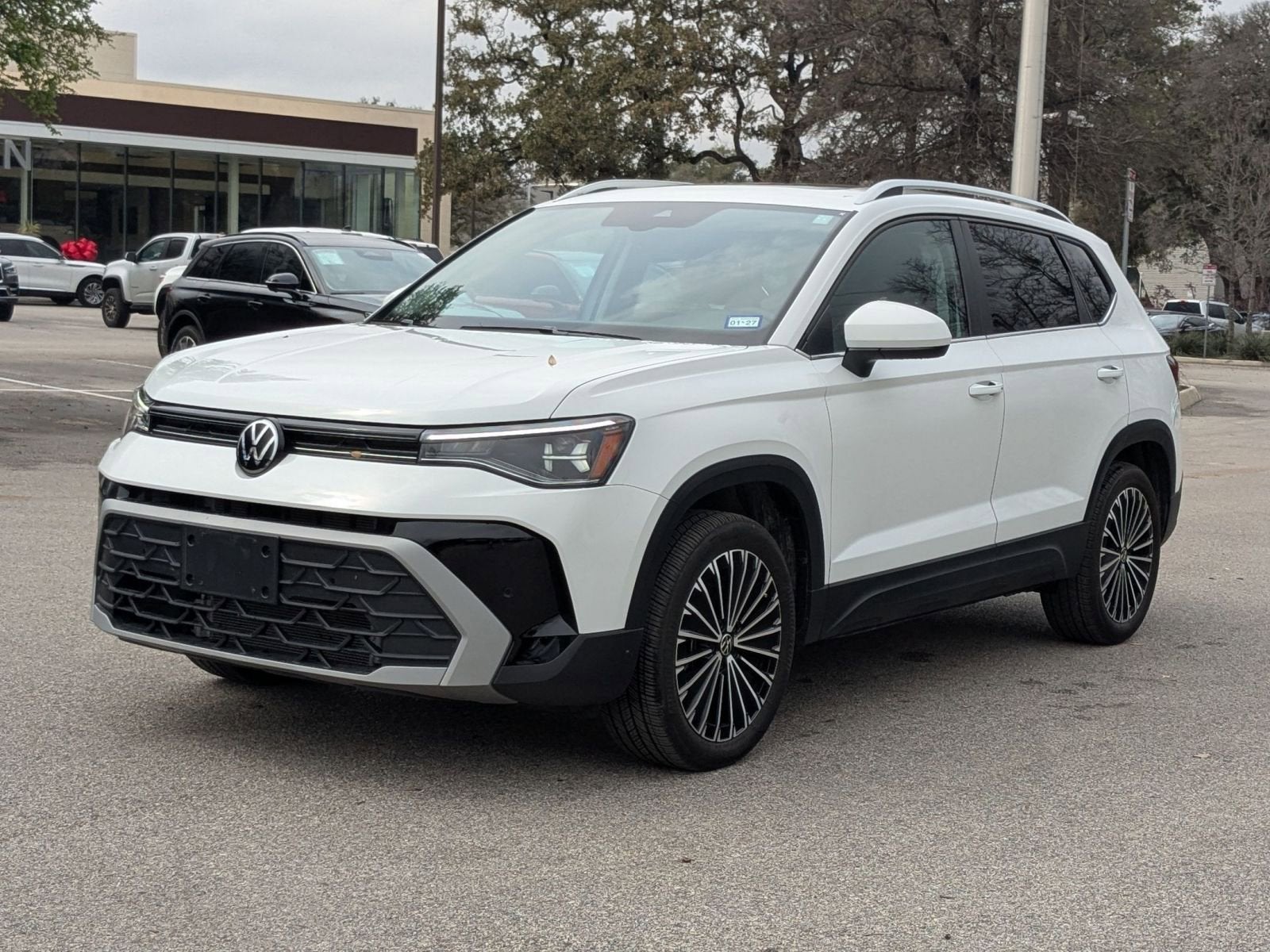 2025 Volkswagen Taos SE