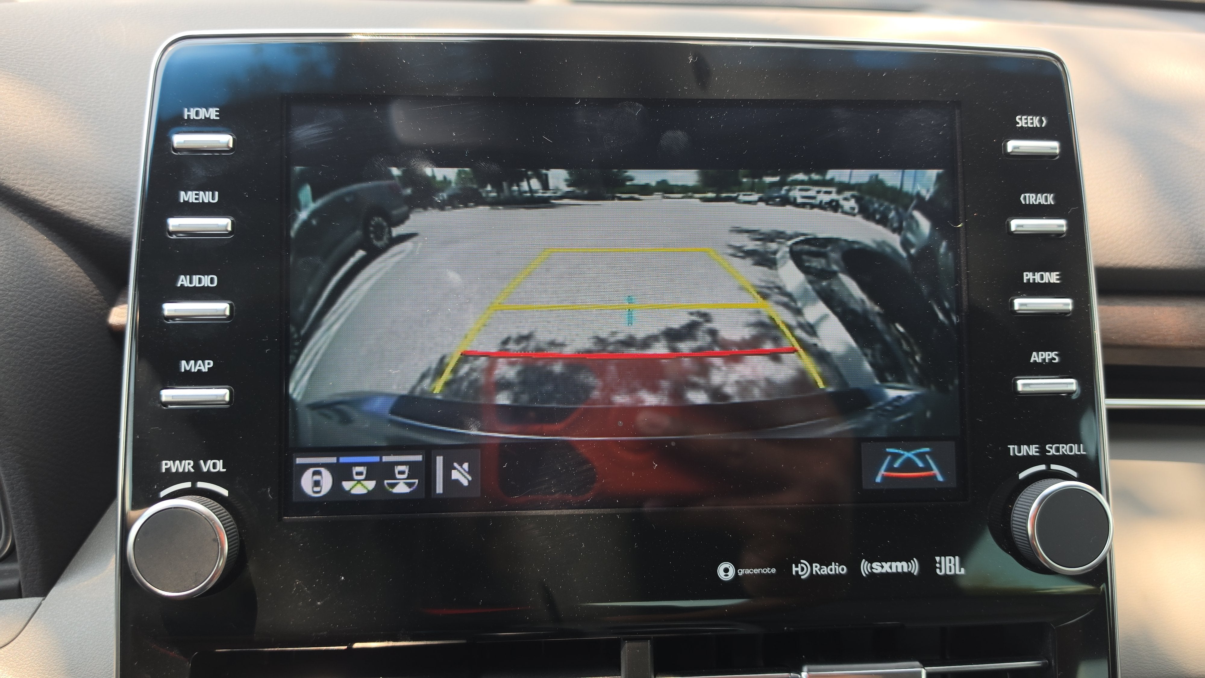 2022 Toyota Avalon Hybrid Limited