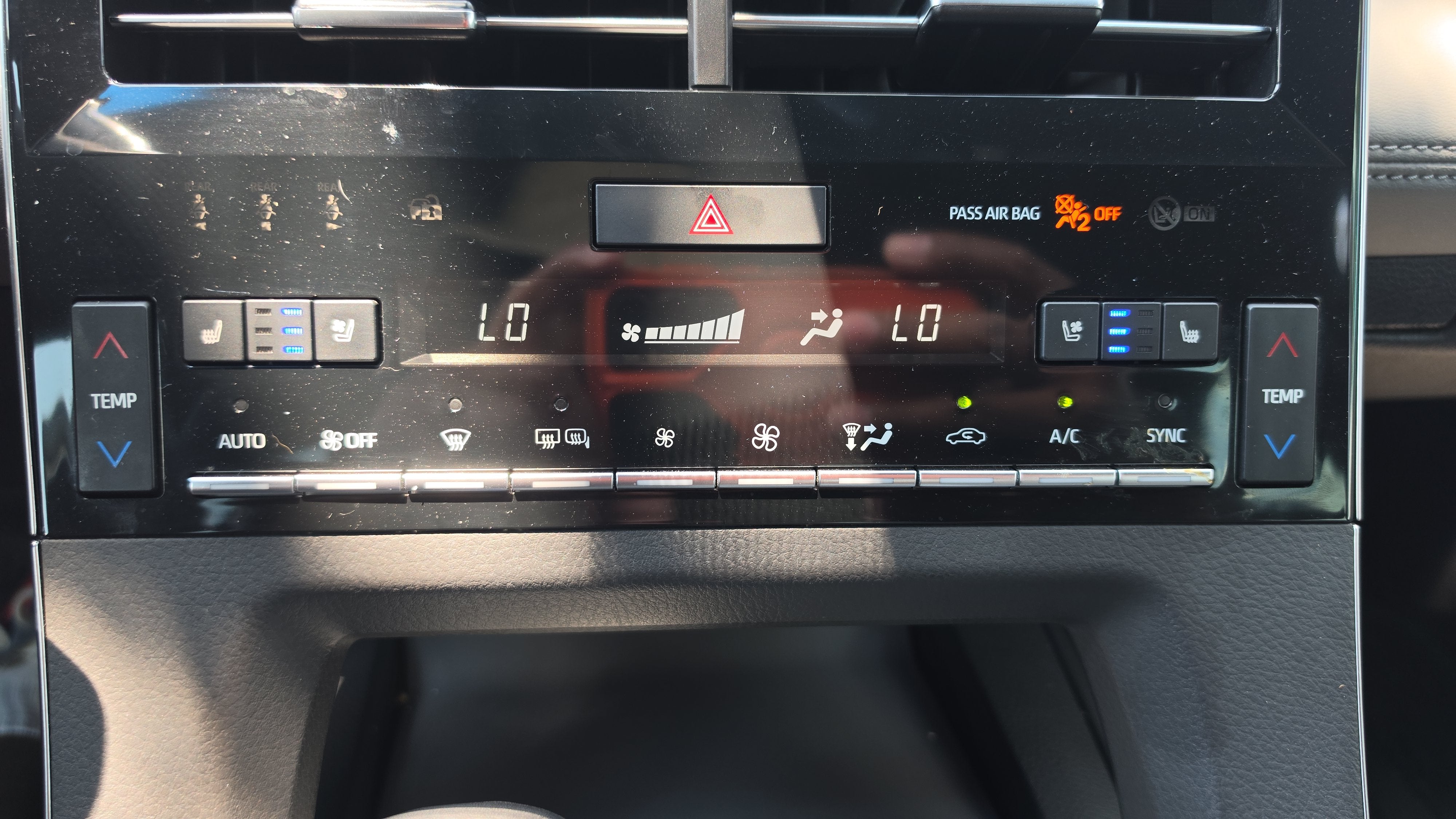 2022 Toyota Avalon Hybrid Limited