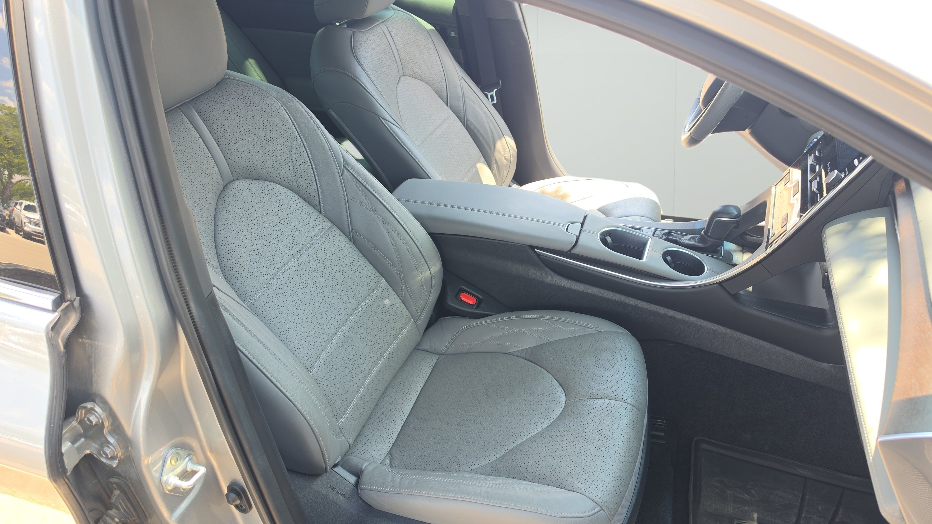 2022 Toyota Avalon Hybrid Limited