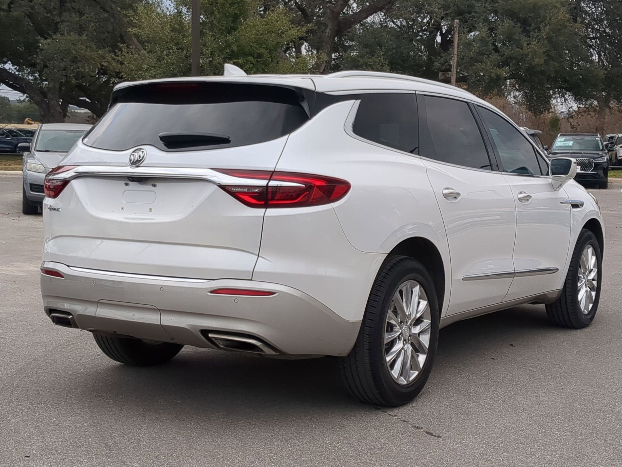 2020 Buick Enclave Essence