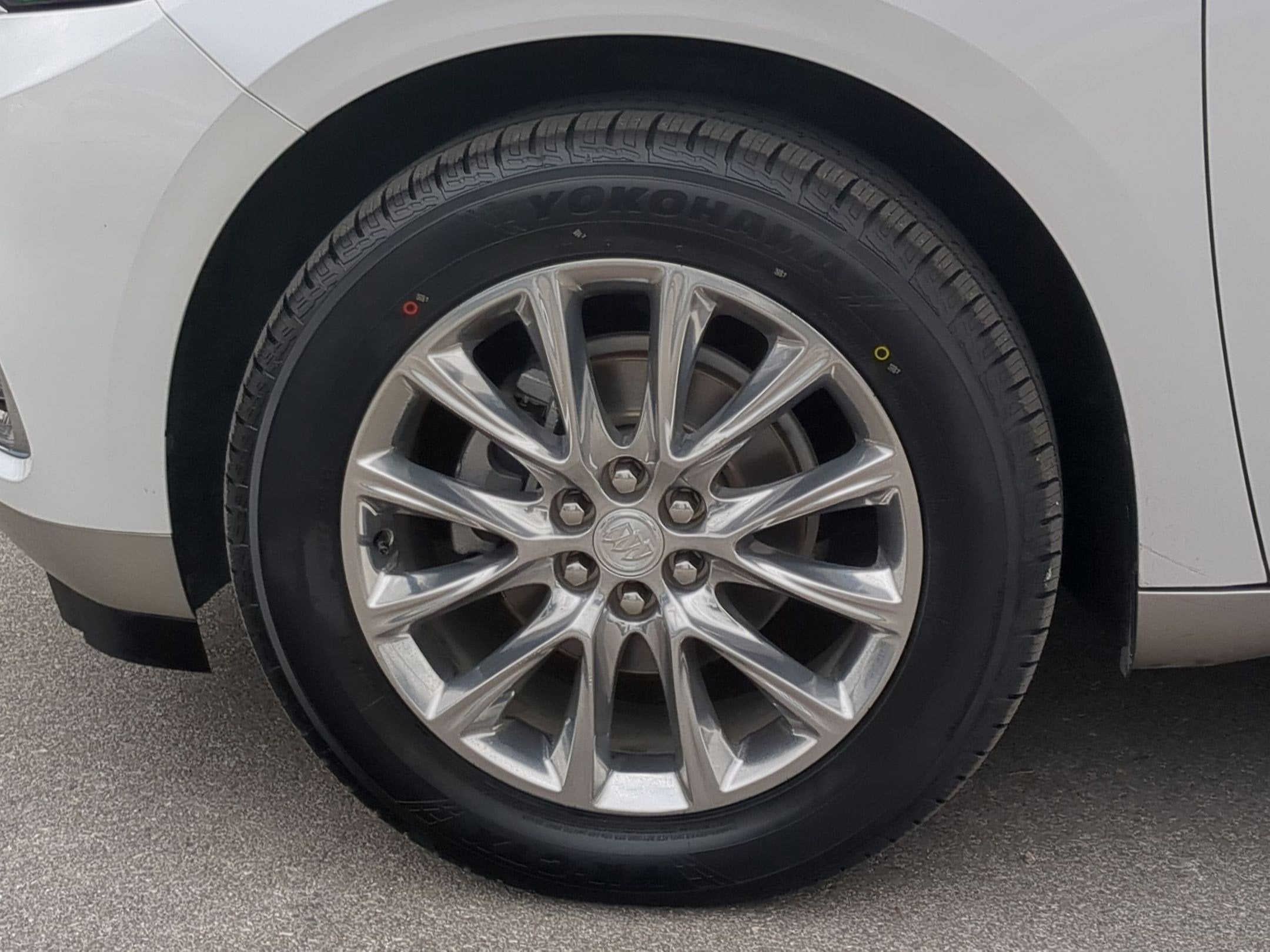 2020 Buick Enclave Essence