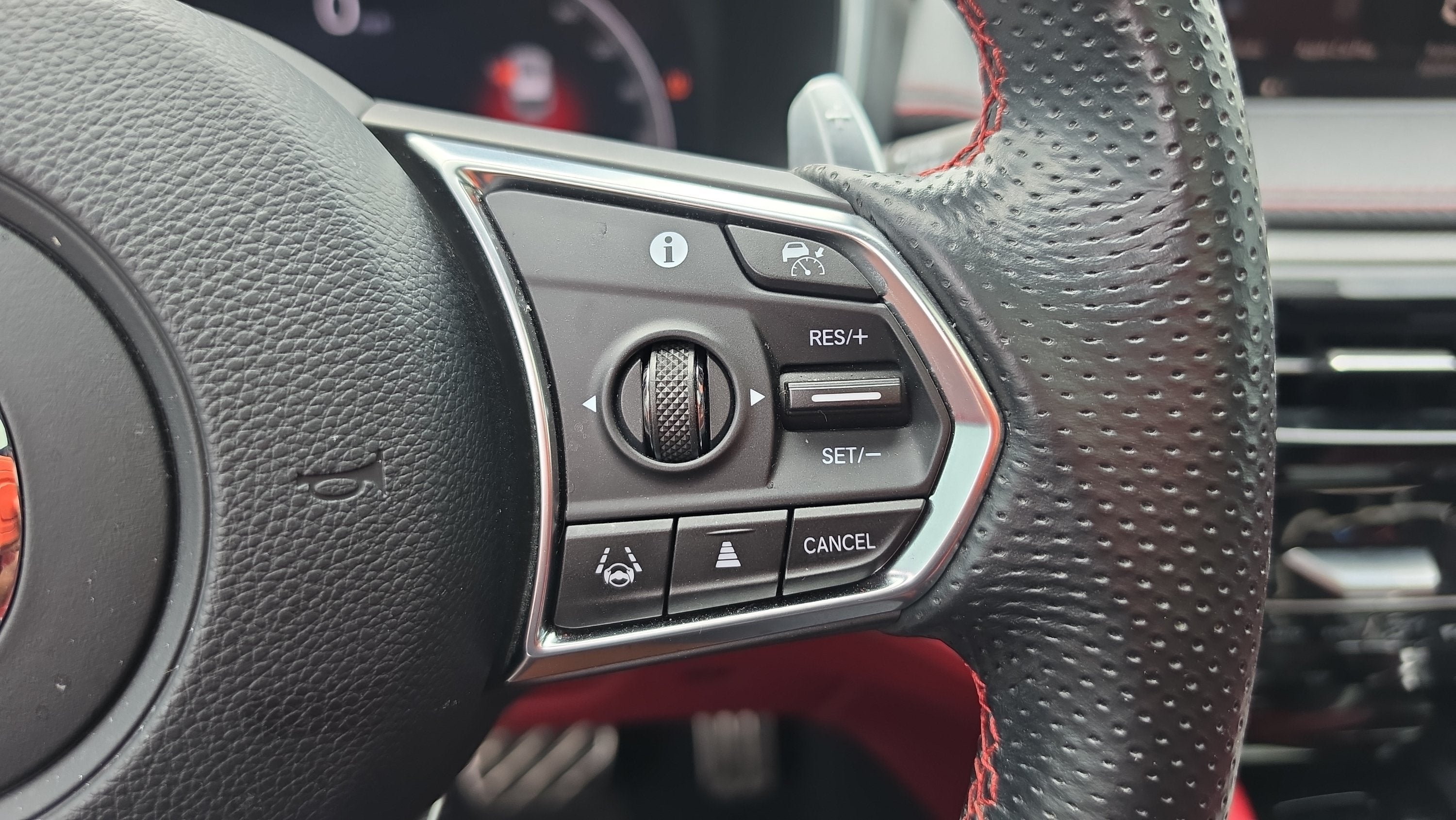 2022 Acura MDX w/A-Spec Package